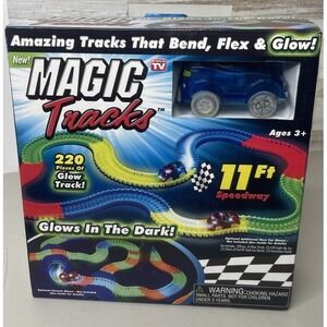 Magic Tracks Glow In The Dark 220 Pieces 11 ft. Speedway Car 78 Decals NEW